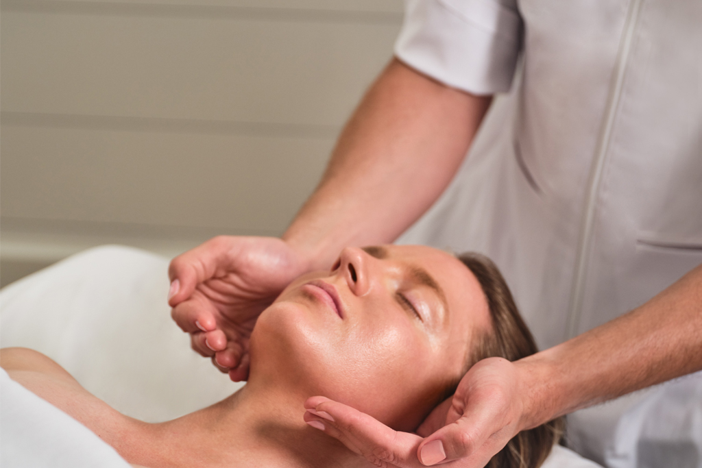 girl getting a facial