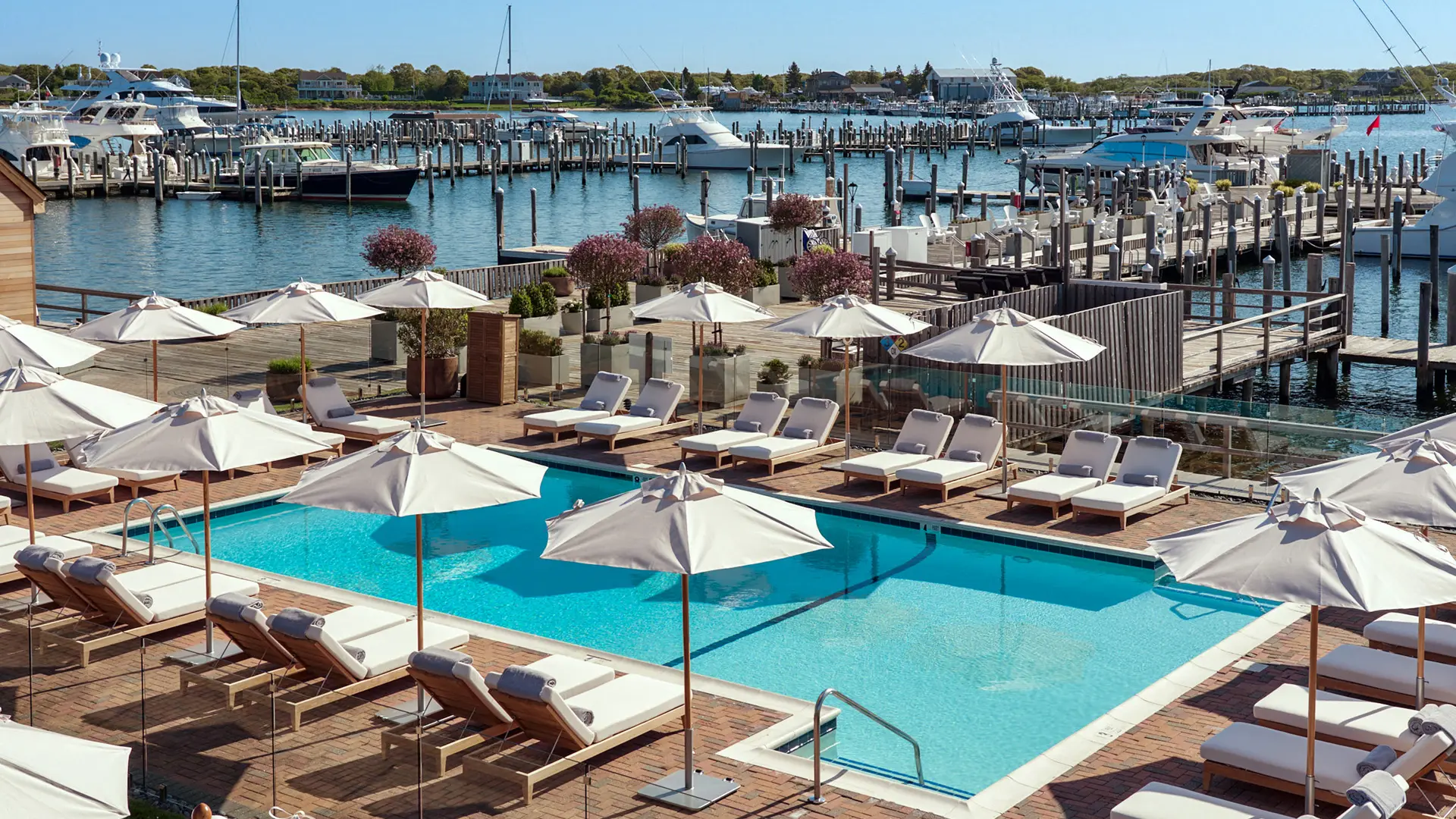 Hotel with Pools in Montauk NY | Montauk Yacht Club